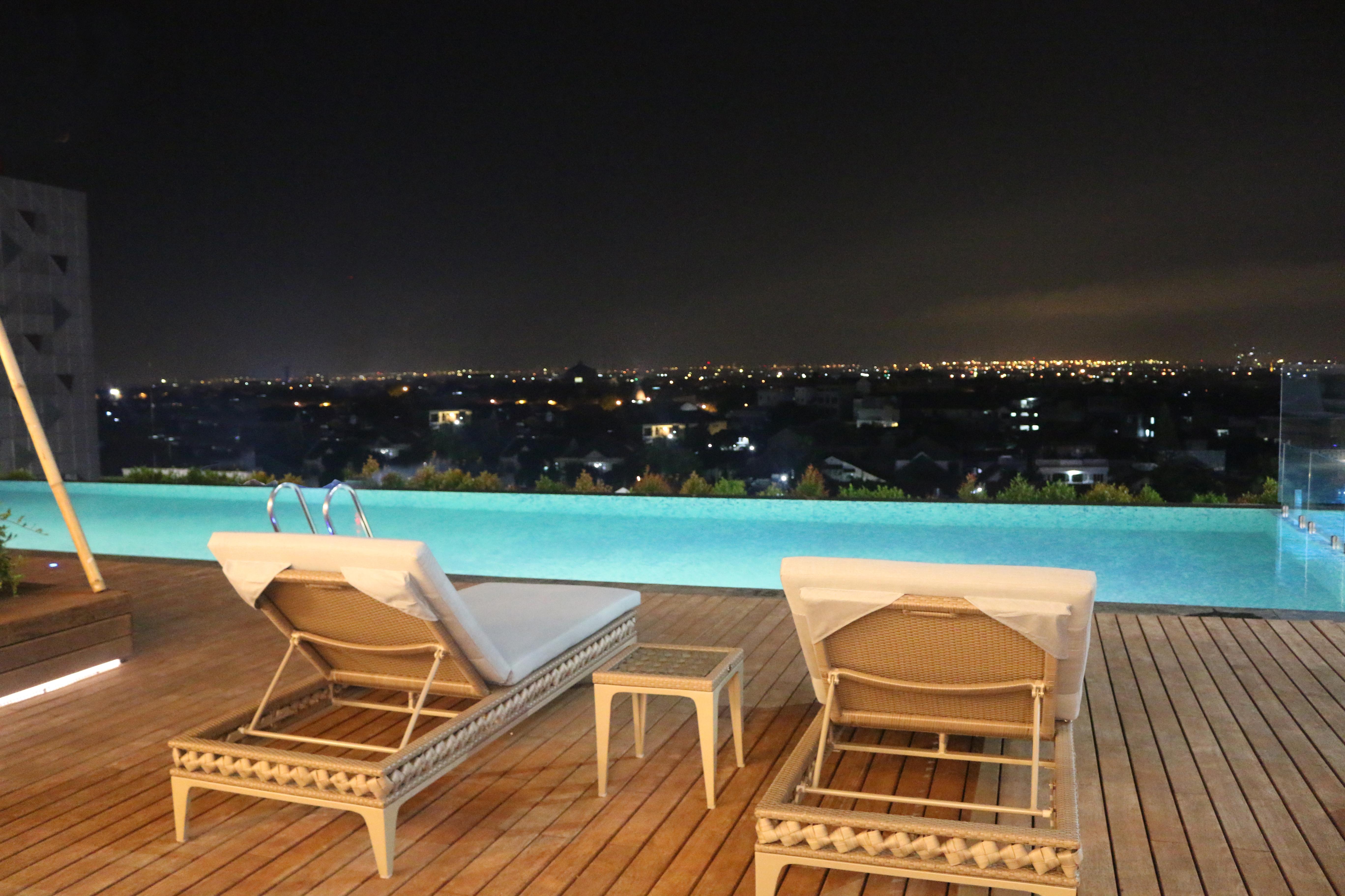 Vasa Hotel Surabaya Luaran gambar